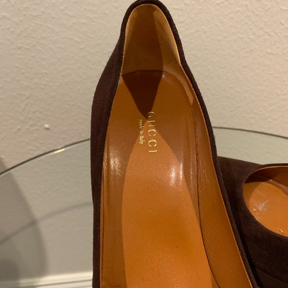 Gucci - Betty Mid-Platform Pump Brown Suede - Picture 6 of 6